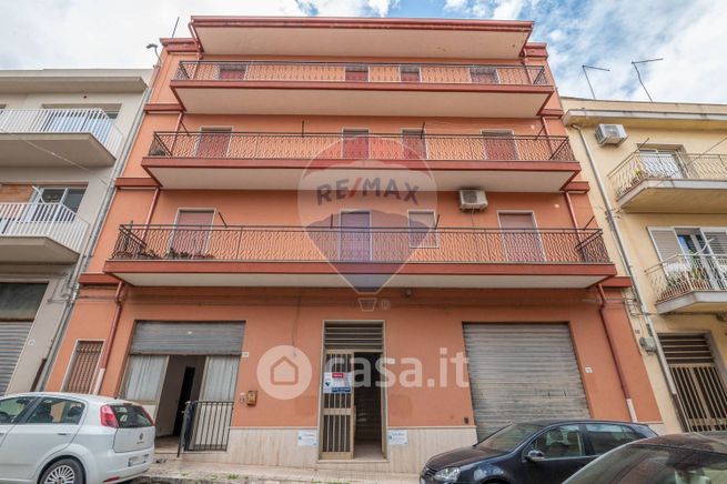 Casa indipendente in residenziale in Via del Mandorlo 123