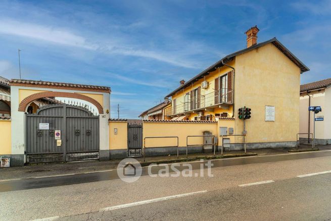 Casa indipendente in residenziale in Via Torino