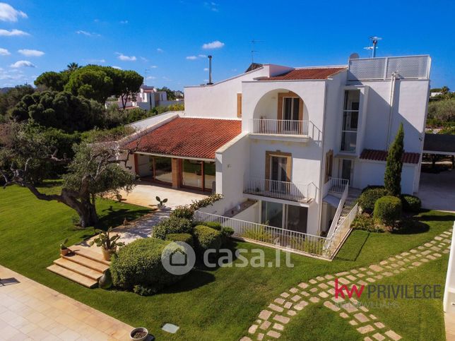 Casa indipendente in residenziale in Via Provinciale San Vito 124