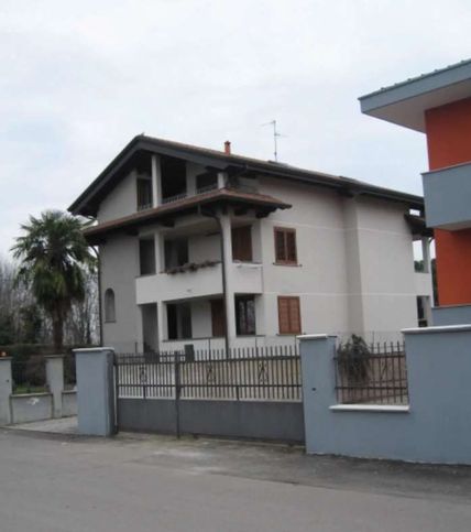 Appartamento in residenziale in Via Legnano 10