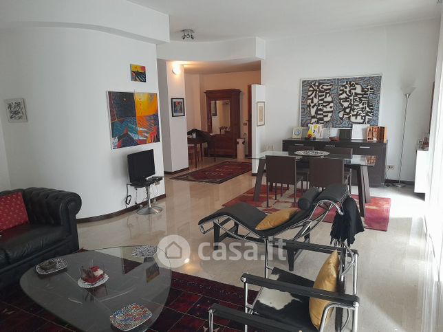 Appartamento in residenziale in Via Giuseppe Sirtori 10