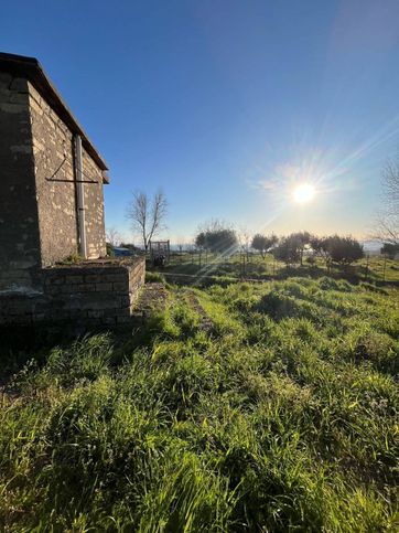Terreno agricolo in commerciale in Via dello Spacco