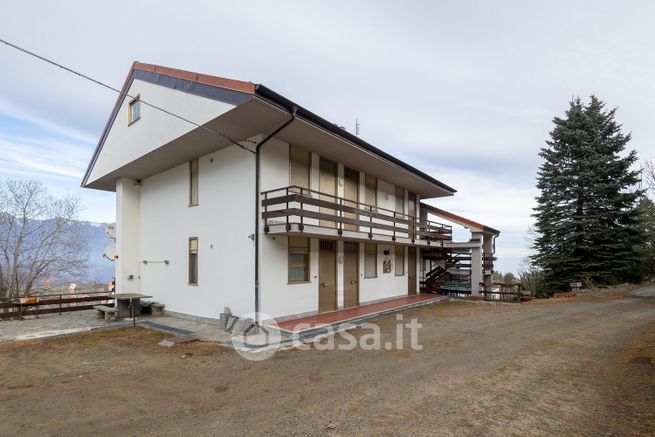 Appartamento in residenziale in Via Roc del Trun 22