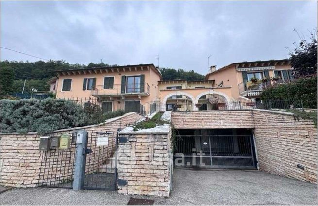 Appartamento in residenziale in Via Ponzeio 16