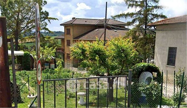 Casa indipendente in residenziale in Piazza Giuseppe Mazzini