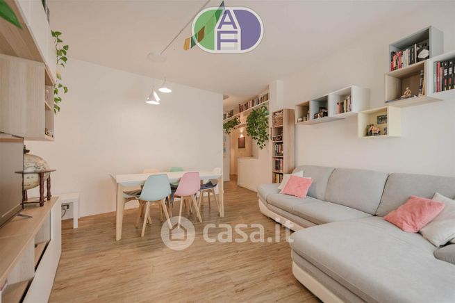 Appartamento in residenziale in Via Michelangelo Buonarroti 50