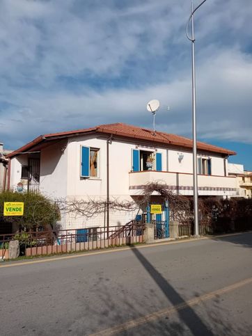 Villa in residenziale in Via Pantano Piccolo