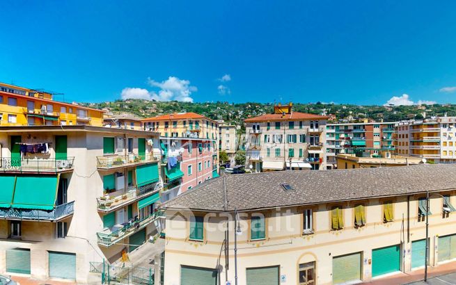 Appartamento in residenziale in Via Delpino Teramo 27