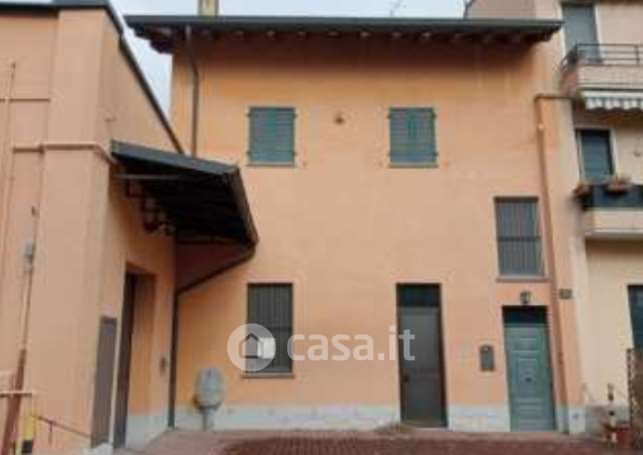 Appartamento in residenziale in Via Ambrogio Binda 42 A