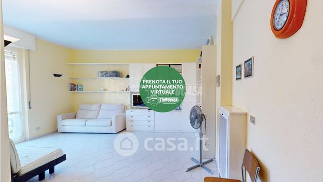 Appartamento in residenziale in Via Vittorio Alfieri 36