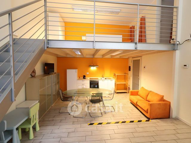 Loft in residenziale in Via Alessandro Manzoni