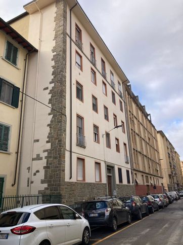 Appartamento in residenziale in Via Luigi Michelazzi 21