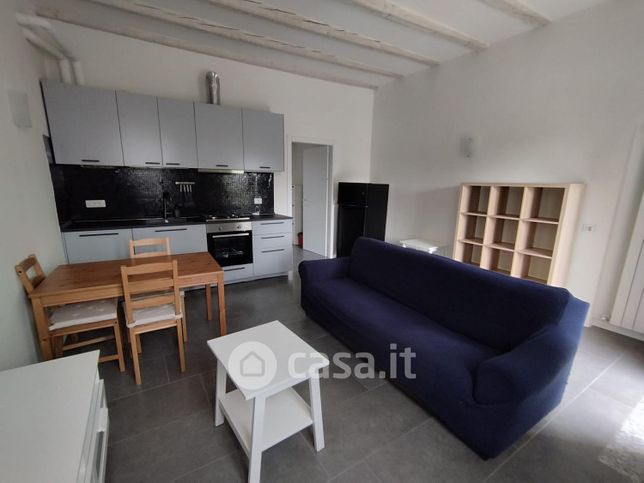 Appartamento in residenziale in Via Vigevanese 3