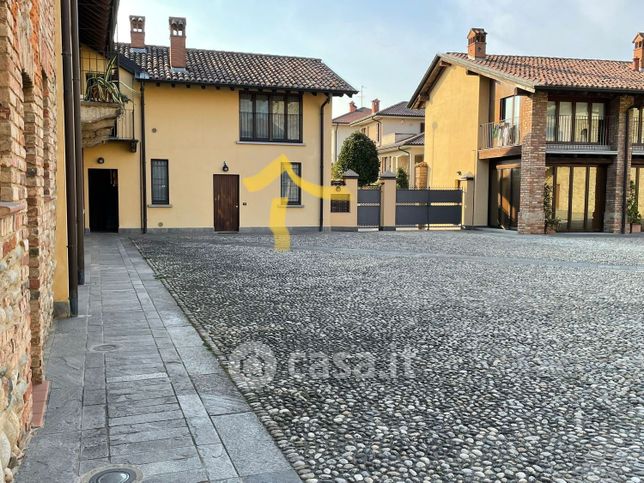 Appartamento in residenziale in Via rocca