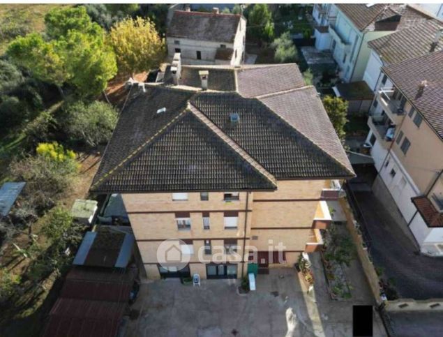 Appartamento in residenziale in Via Schiaffino 136