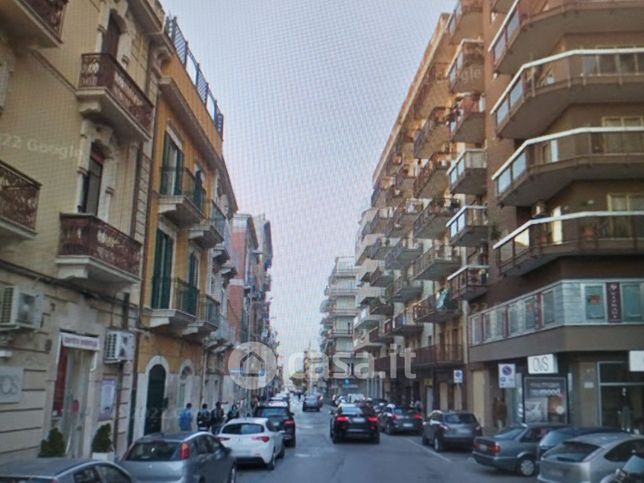 Ufficio in commerciale in Via Ferdinando I d'Aragona 36