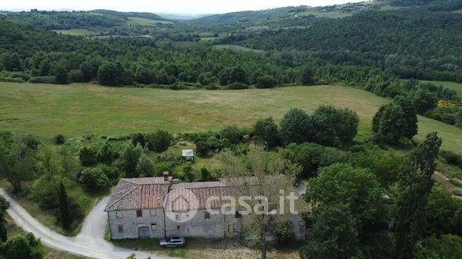 Rustico/casale in residenziale in Località Casavecchia