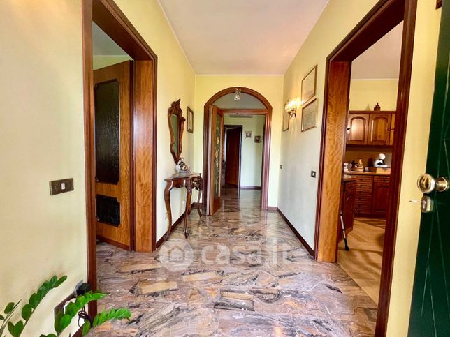 Villa in residenziale in Via Frassinella