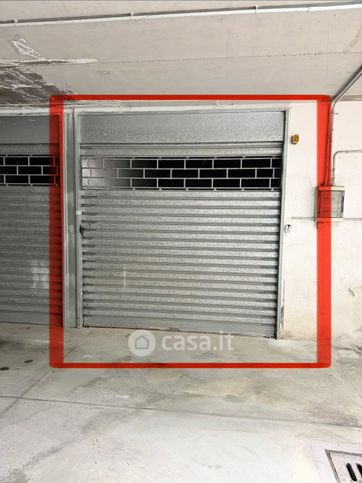 Box/posto auto in residenziale in Via Po