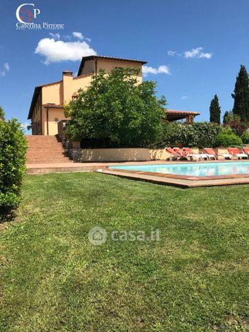 Villa in residenziale in Via di Belmonte 10