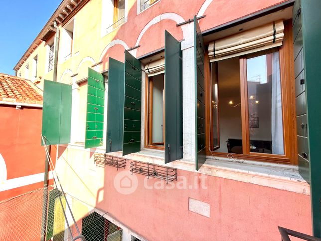 Appartamento in residenziale in Campo Santo Stefano