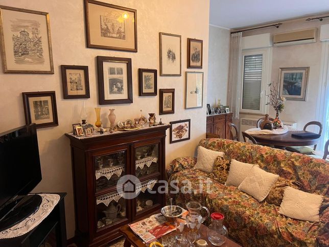 Appartamento in residenziale in Via Vittorio Alfieri