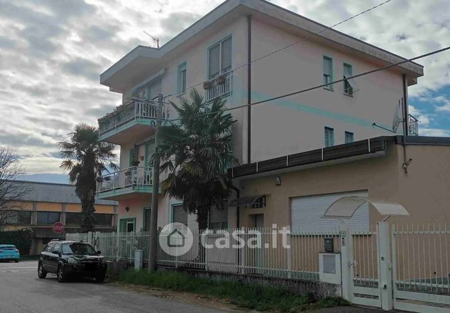 Appartamento in residenziale in Via San Giusto 1