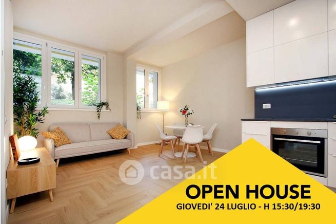 Appartamento in residenziale in Via Lorenteggio