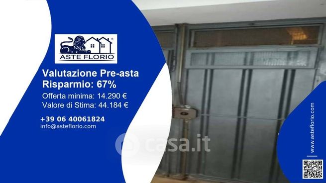 Box/posto auto in residenziale in Via Giovanni Verga
