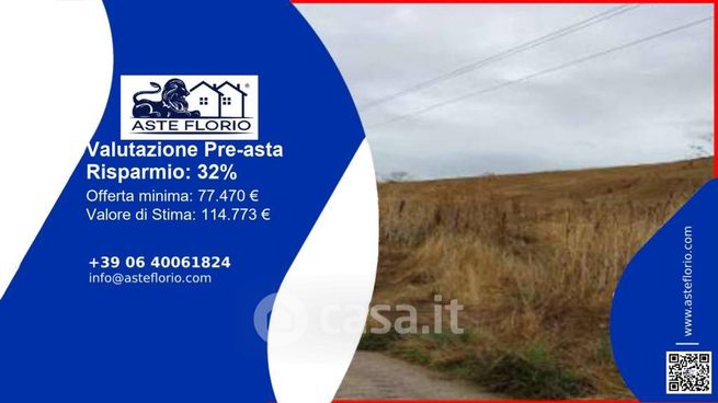 Terreno agricolo in commerciale in Strada Per Contrada Petrucco