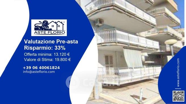Box/posto auto in residenziale in Via Passanti Scafati 74