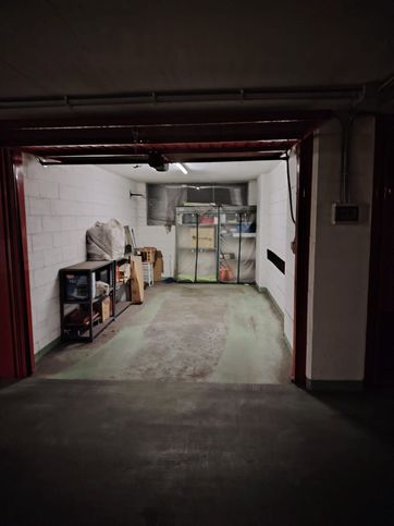 Box/posto auto in residenziale in Via Domenico de Dominicis 36