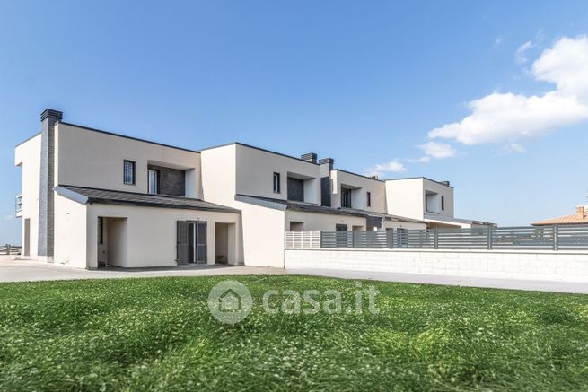 Villa in residenziale in Via di Muro Bianco