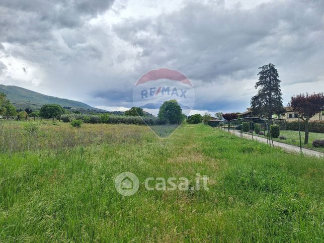 Terreno edificabile in residenziale in Via Monte Bianco