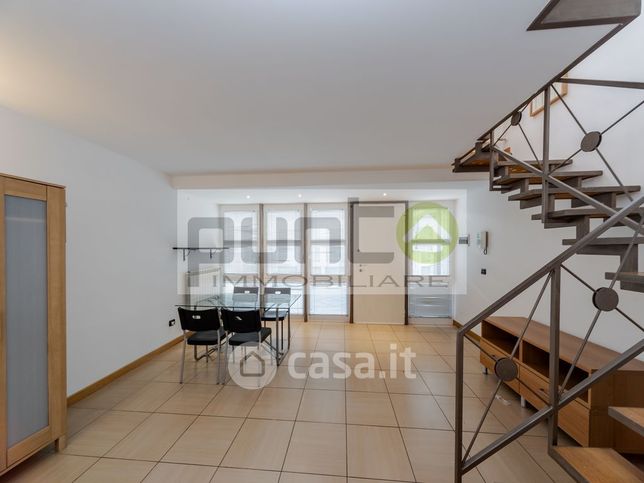 Loft in residenziale in Via San Benigno 5