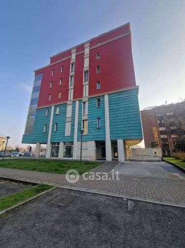 Ufficio in commerciale in Via Gaudenzio Ferrari 18