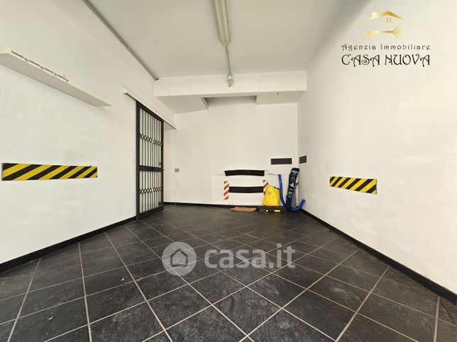 Garage/posto auto in residenziale in Via Taggia 79