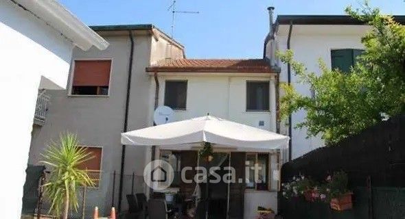 Appartamento in residenziale in Via Motte Crosaron 43