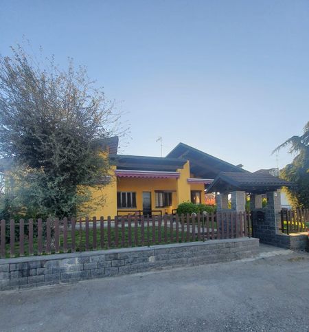 Villa in residenziale in Piazza 24 Maggio