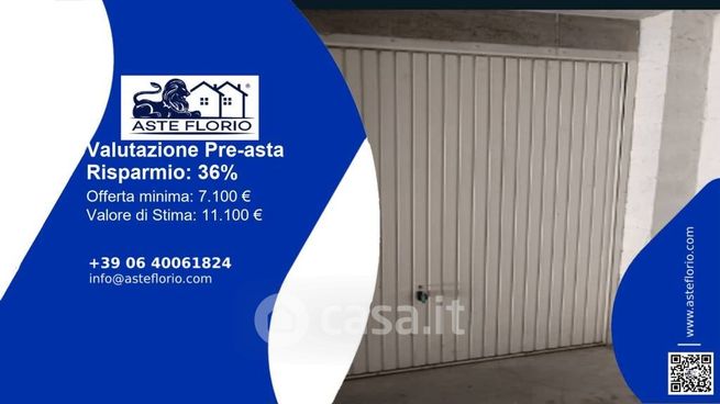Box/posto auto in residenziale in Via del Raku