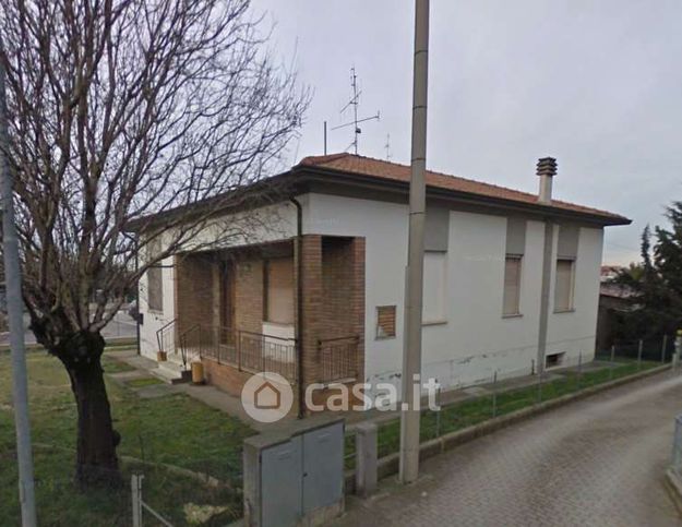 Casa bi/trifamiliare in residenziale in Via Cesenatico