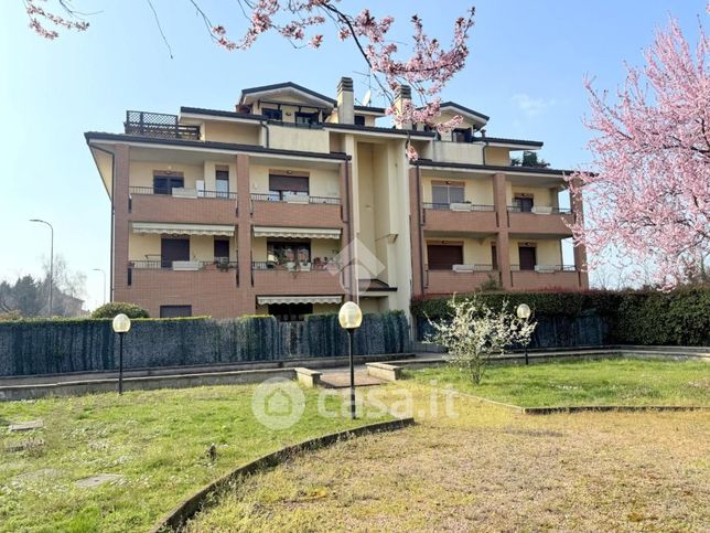 Appartamento in residenziale in Via Gaetano Donizetti 240