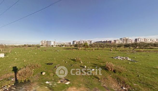 Terreno edificabile in residenziale in Via Fratelli De Filippo 1