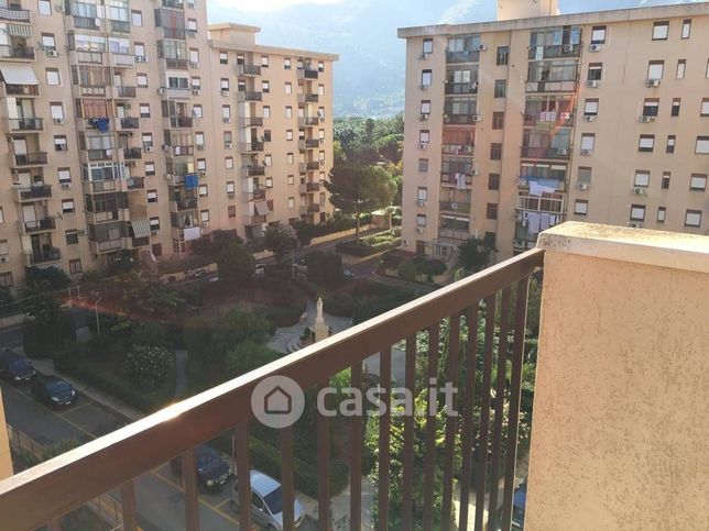 Appartamento in residenziale in Via Albiri