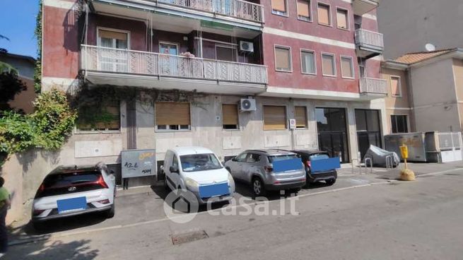 Ufficio in commerciale in Via Torino 8