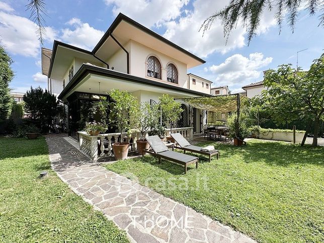 Villa in residenziale in Via Dante Alighieri 9 -5