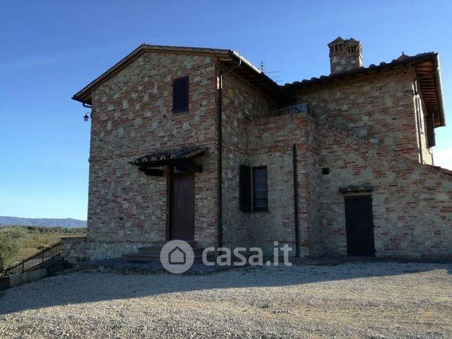 Appartamento in residenziale in Via Trasimeno