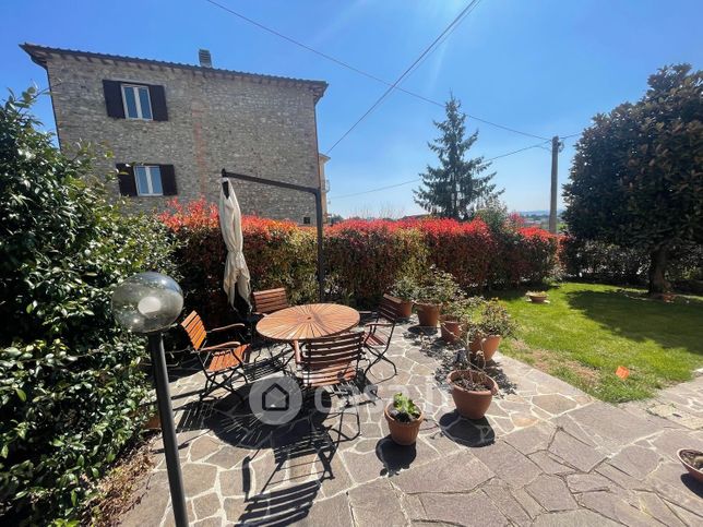 Appartamento in residenziale in Via Chiusa 9