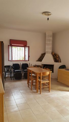 Casa indipendente in residenziale in Traversa 58 Strada detta della Marina