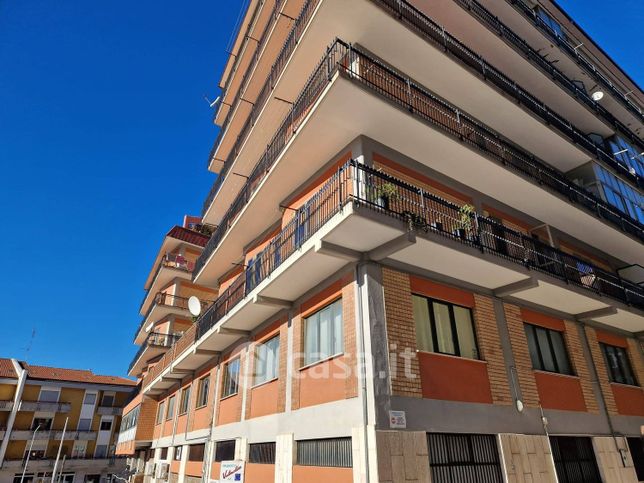 Appartamento in residenziale in Via Francesco Longano
